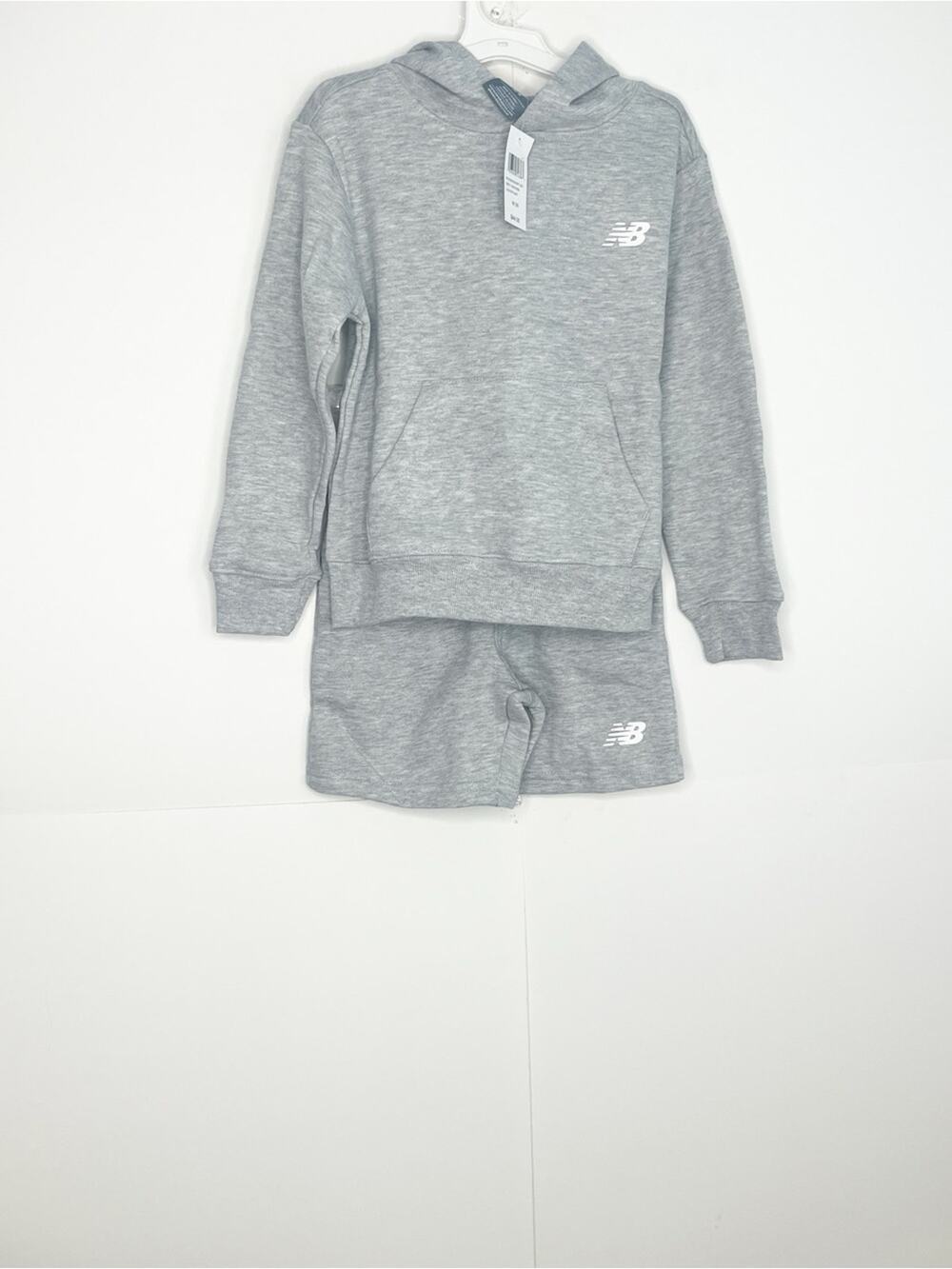New Balance Kids 2 Piece Set Size 5/6